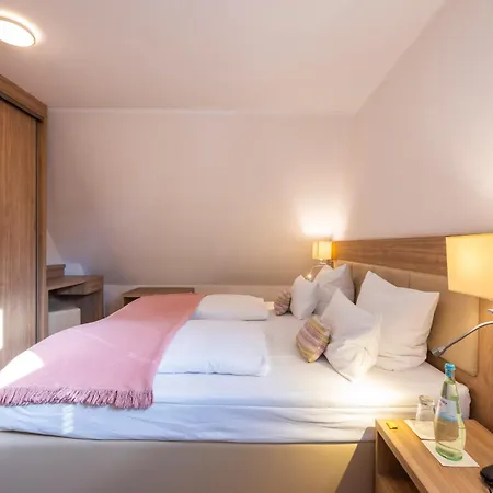 Parkhotel Hohenfeld Hotel