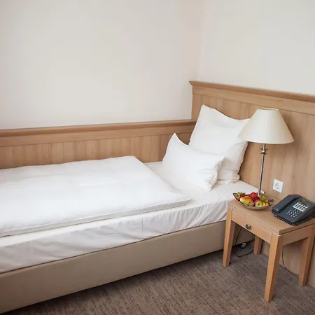 明斯特高地公园酒店 酒店 4*