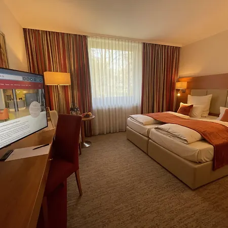 Parkhotel Hohenfeld Hotel 4*