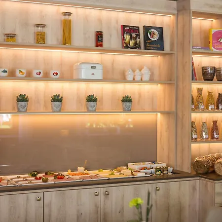 Parkhotel Hohenfeld Hotel 4*