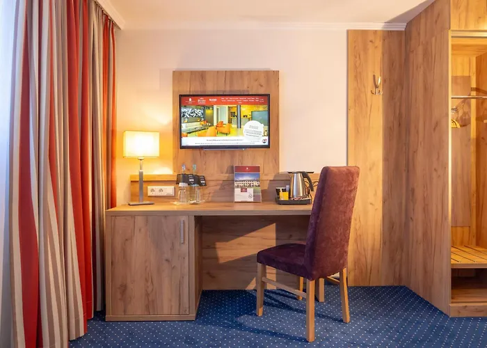Parkhotel Hohenfeld Hotel 4*