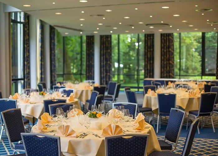 Hotel Parkhotel Hohenfeld 4*